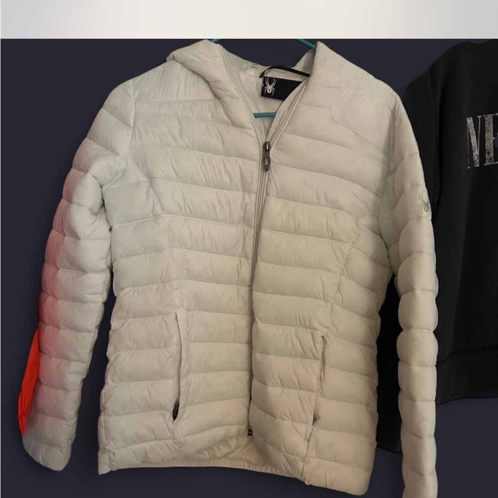 White Hooded Puffer Jacket